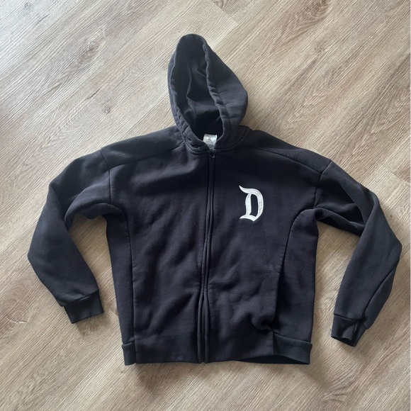 Disney Black Embroidered Black Zip Up Hoodie Sweater Iconic Disneyland Hoodie - Picture 5 of 7